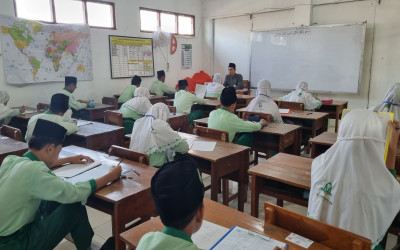 UJIAN AKHIR MADRASAH NU (UAMNU) DAN ASESMEN MADRASAH KELAS 6